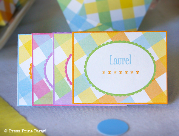 Spring Gingham Printables for Easter by Press Print Party! Place cards