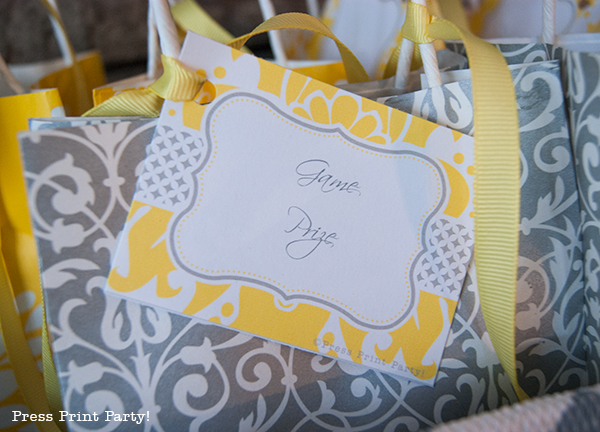 Yellow-Gray-Damask-Baby-Shower-prizes02