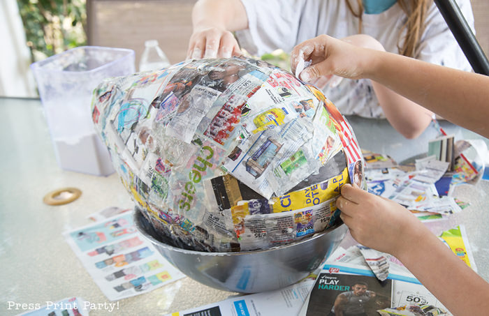 Pineapple Pinata Tutorial, the good, the bad and the funny! How to make a pineapple pinata. Balloon with layers of newspaper