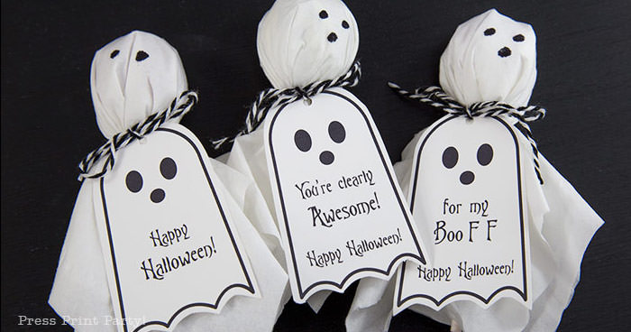 Ghost Lollipops DIY with FREE Halloween printable tags - By Press Print Party!