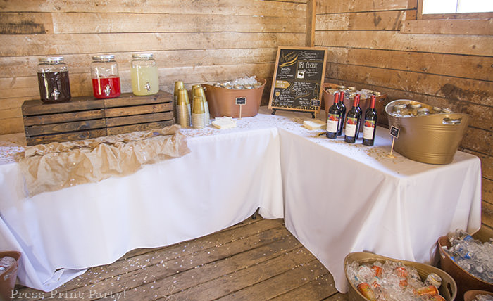 A breathtaking rustic barn wedding - country wedding - Press Print Party! Drinks table