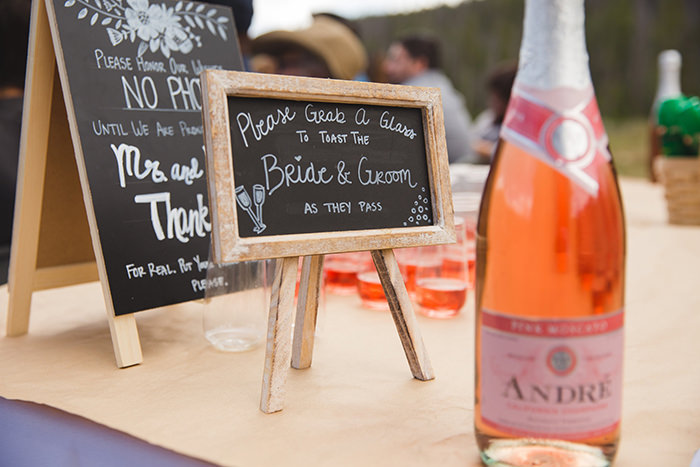 A breathtaking rustic barn wedding - country wedding - Press Print Party! Champage table