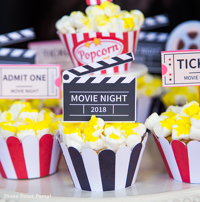 Movie night cupcakes with popcorn - Printables by Press Print Party!