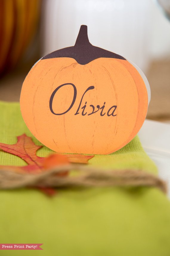 Rustic Thanksgiving place cards with black stems - Press Print Party!