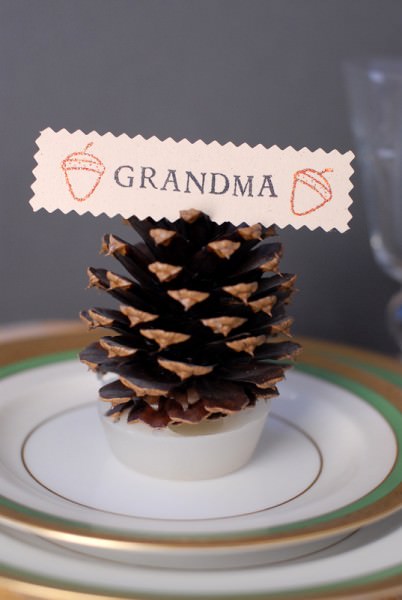 Pine cone diy craft w parafin thanksgiving place card holder