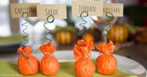 mini pumpkin thanksgiving place card holder craft with free printable card - Press Print Party!