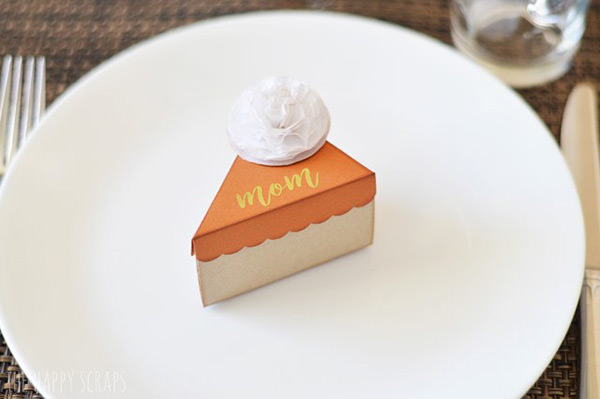 pie box craft thanksgiving place card free