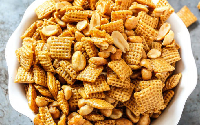 Pay day sweet chex mix with peanuts