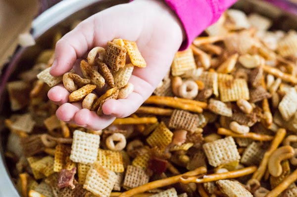 Spicy chex mix recipes round up - Press Print Party!