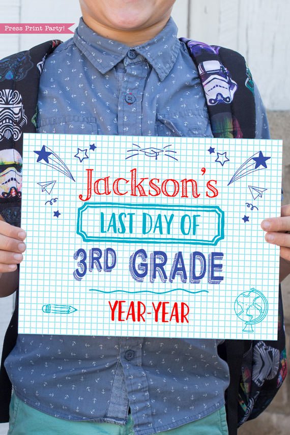 first day of school sign printable notebook style. last day of school sign editable. last day of 3rd grade - Press Print Party!