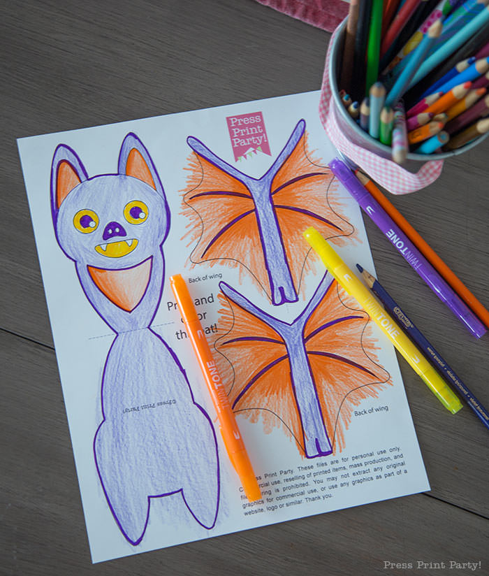 Free printable Halloween craft for kids - printable bat coloring page - Press Print Party! DIY Halloween decoration ideas.