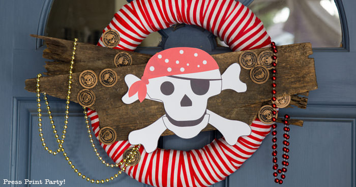 diy pirate party wreath. pirate party decorations - free printable skull and crossbones pirate - Press Print Party!