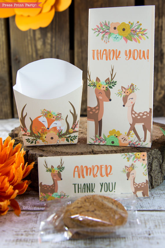Woodland animals baby shower invitation and decorations printable. w envelopes and labels. With woodland creatures like a cute fox, deer and squirrel. Woodland theme idea for girls or boys. Rustic Forest Animals baby shower. Includes woodland banner, favor tags, bottle wrappers, cupcake wrappers, favor bag, place cards, thank you note, wall decorations, favor tags, kisses labels, confetti and more. Instant download By Press Print Party!