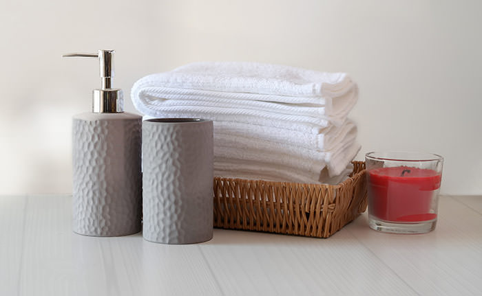 bathroom with basket with towels for guests. How to clean a bathroom for guests. How to make your bathroom guest ready. Press Print Party!