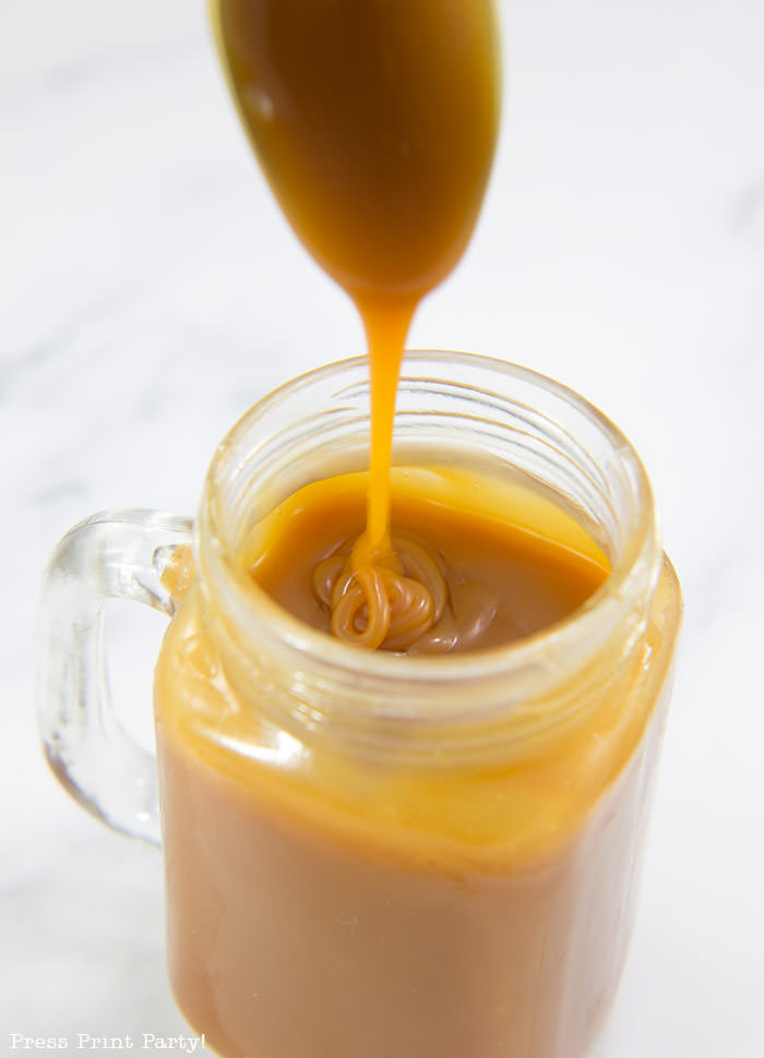 How to make a caramel sauce easy recipe for dip or toffee cake or pudding