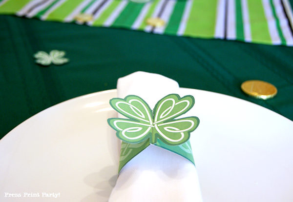 napkin ring Free St Patrick's Day Shamrock Printables by Press Print Party!