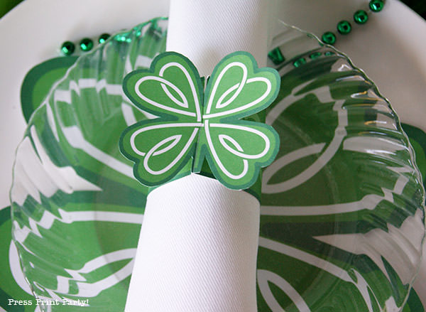 napkin ring Free St Patrick's Day Shamrock Printables by Press Print Party!