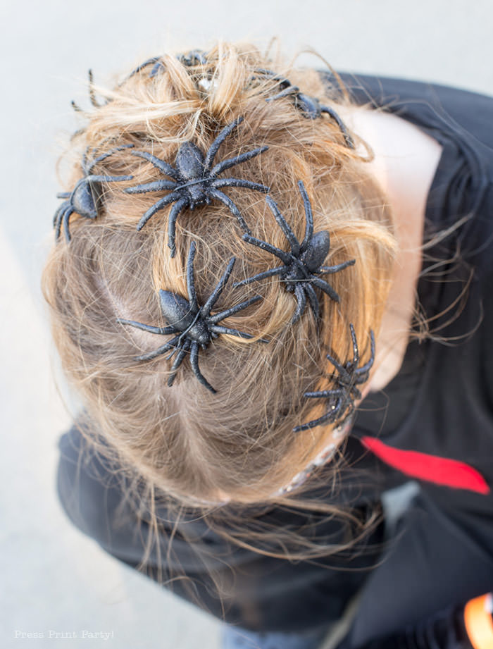 small spiders in hair for spider costume diy - Press Print Party!