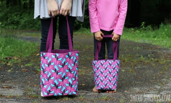 tote bags to sew tutorial with flamingos fabric.