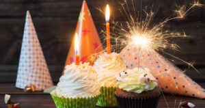 8 epic teen birthday party ideas - cake with sparklers - Press Print Party!