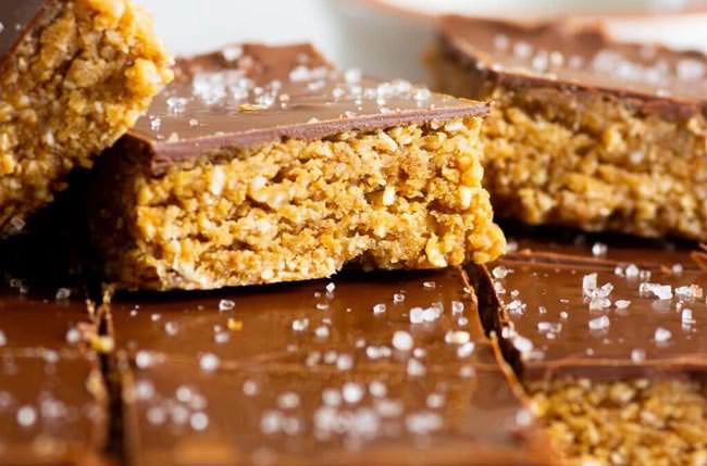 Easy party desserts Finger foods - no-bake-peanut-butter-oatmeal-bars