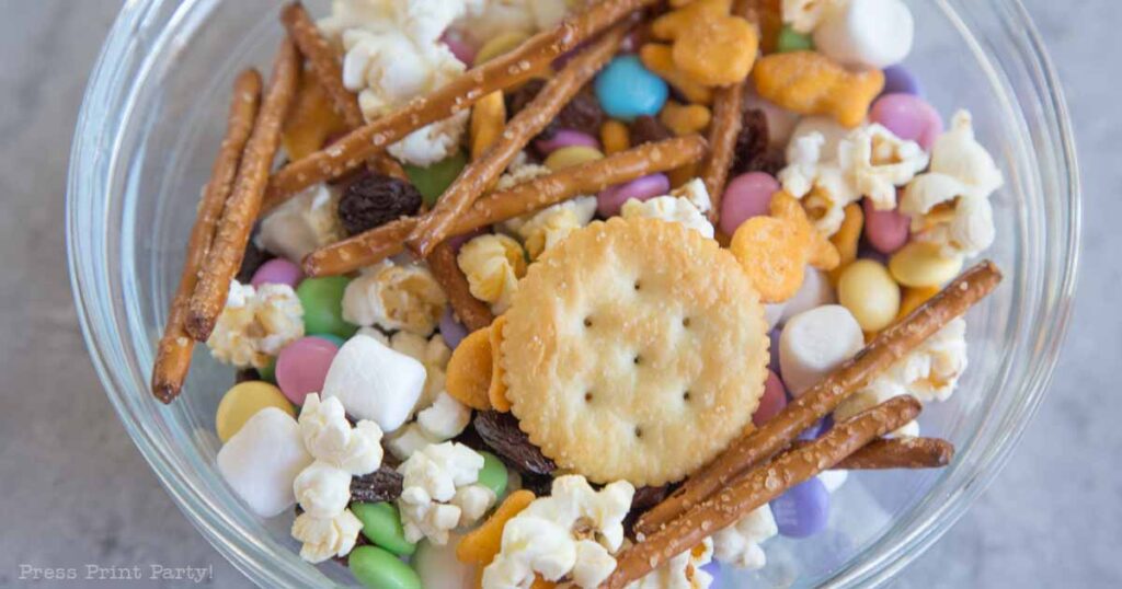 Make The Easter Story Snack Mix with Free Printable bag topper & New Recipe - Press Print Party