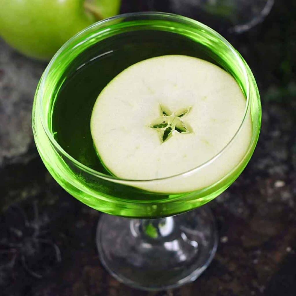 poison apple cocktail- 33 Wickedly Fun Recipes for Halloween Drinks ideas non alcoholic for Kids & alcoholic for Adults - Press Print Party