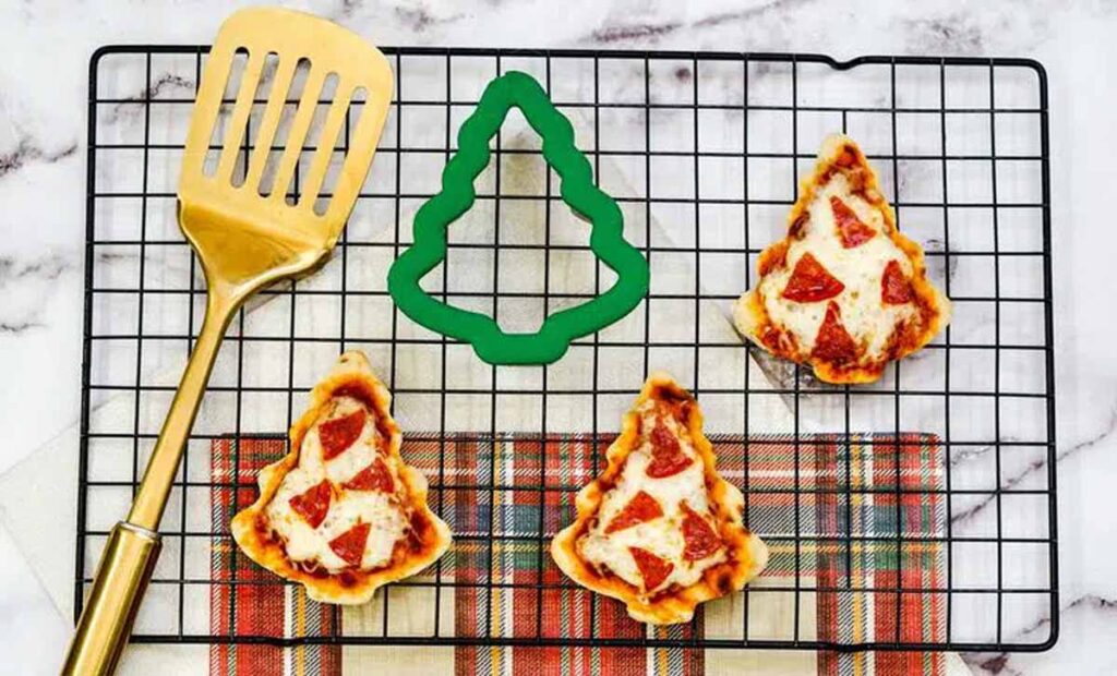 Christmas Tree Appetizers - Press Print Party - mini pizzas with a cookie cutter