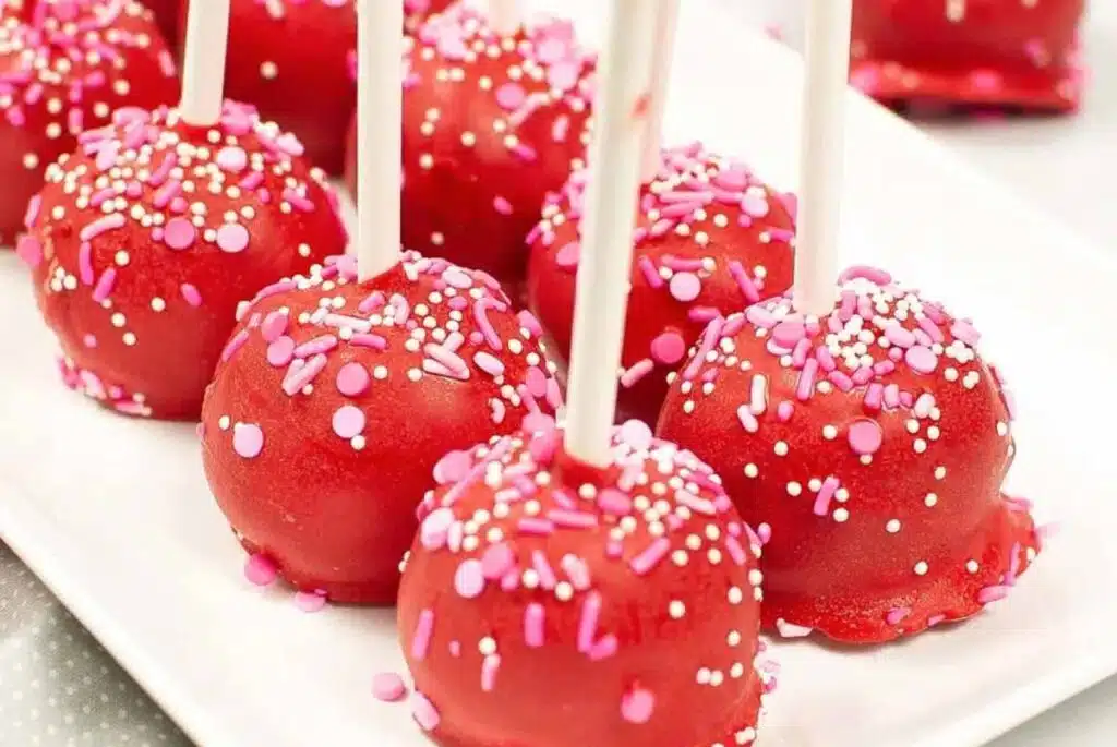 Valentine's Day Cake pops - Valentine Snack Ideas for Classroom parties at school - Press Print Party!