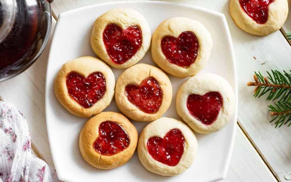 easy heart jam cookies - Valentine Snack Ideas for Classroom parties at school - Press Print Party!