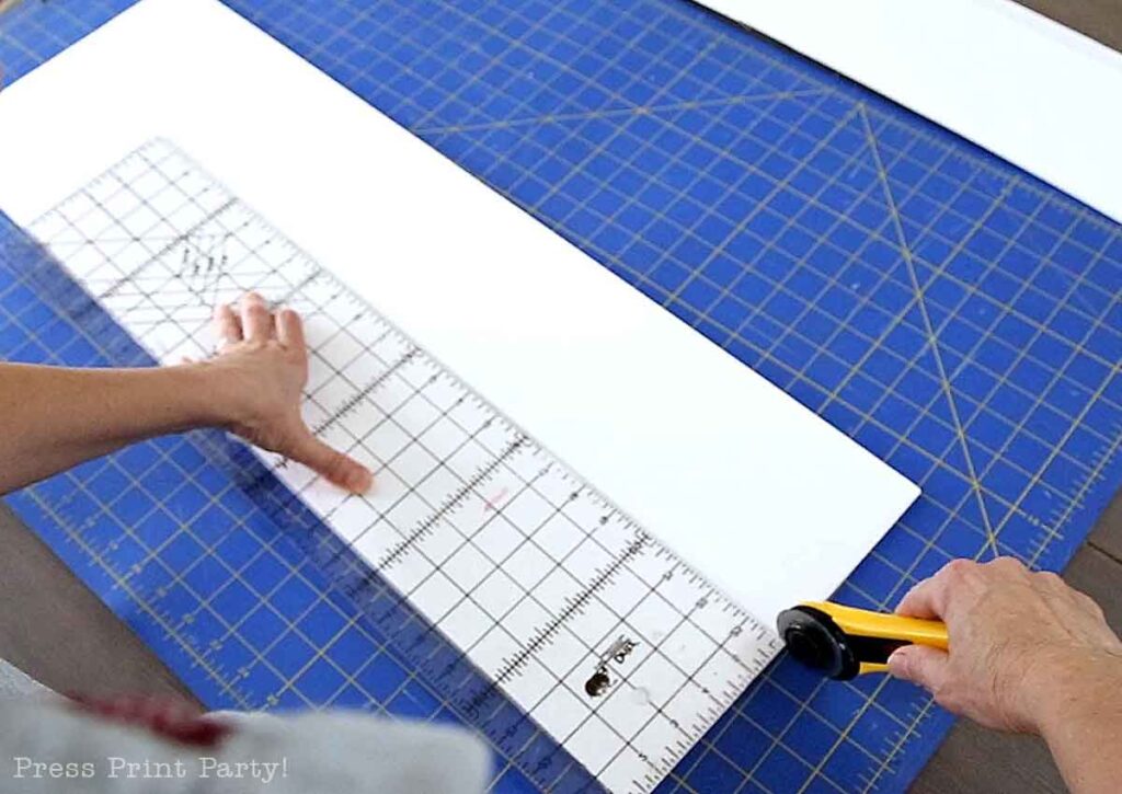 cutting 5' long strips- balloon mosaic letters tutorial - balloon mosaic numbers - Press Print Party!