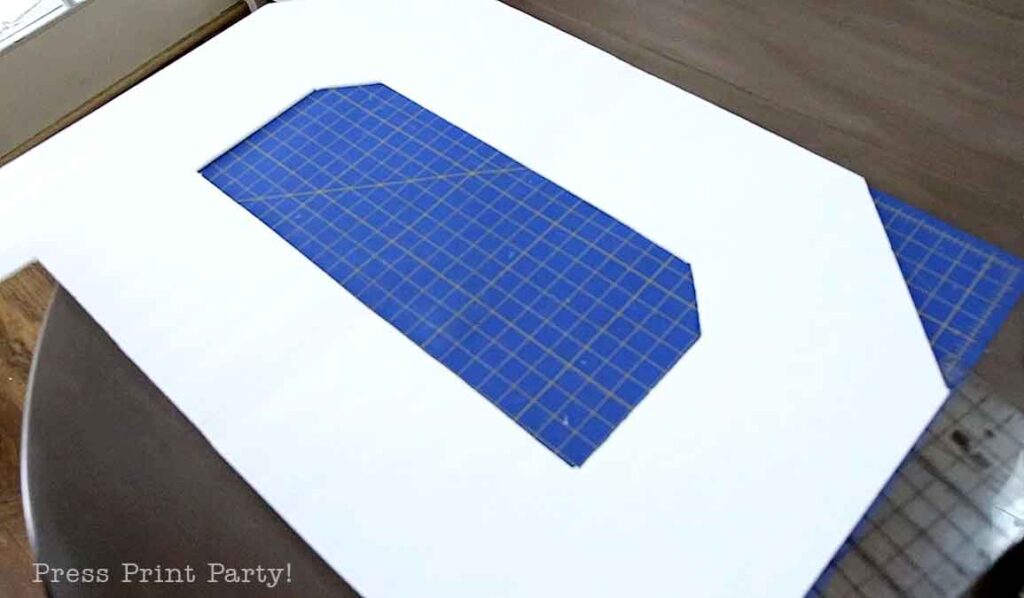 letter cut out- balloon mosaic letters tutorial -balloon mosaic numbers - Press Print Party!
