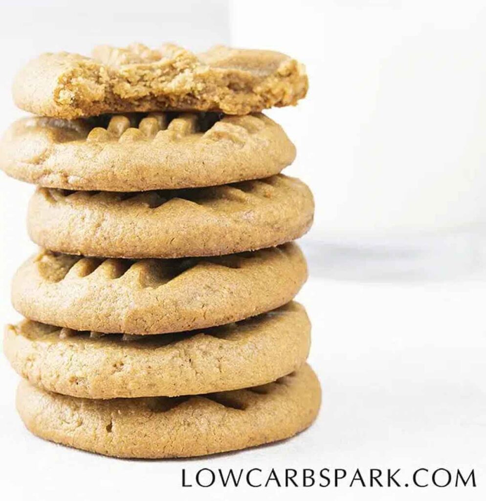 peanut butter cookies -15 easy 3 ingredients desserts to satisfy your sweet tooth. Desserts with 3 ingredients - Press