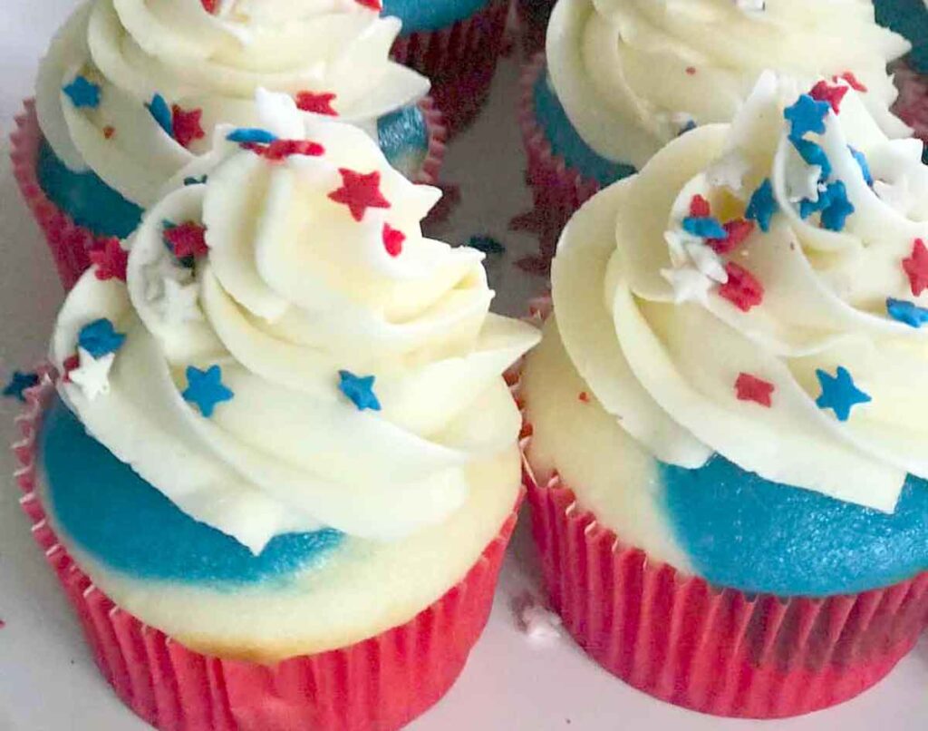 cupcakes - 75 Red White and Blue Food Ideas and Patriotic Recipes for fourth of July, memorial day. Press Print Party!