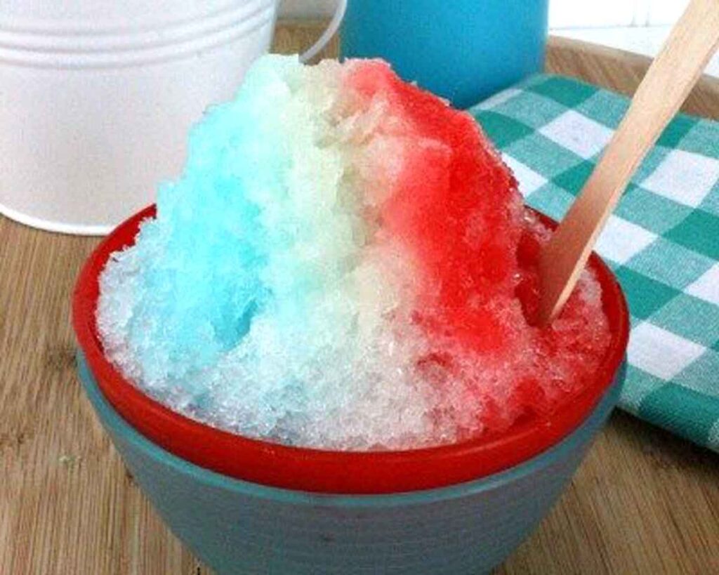 kool aid patriotic snow cone- 75 Red White and Blue Food Ideas and Patriotic Recipes for fourth of July, memorial day. Press Print Party!