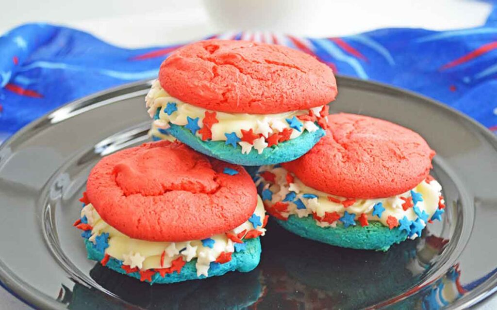 whoopie pie - 75 Red White and Blue Food Ideas and Patriotic Recipes for fourth of July, memorial day. Press Print Party!