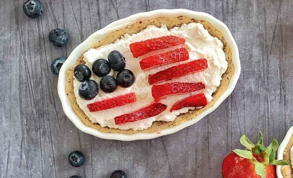 mini fruit tarts - 75 Red White and Blue Food Ideas and Patriotic Recipes for fourth of July, memorial day. Press Print Party!