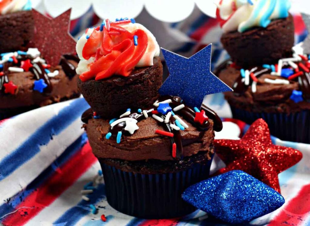 patriotic brownies- 75 Red White and Blue Food Ideas and Patriotic Recipes for fourth of July, memorial day. Press Print Party!