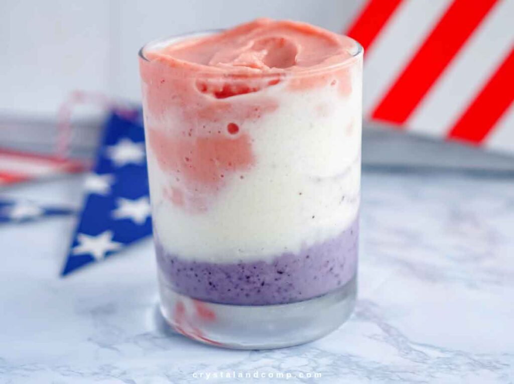 red white and blue smoothie - 75 Red White and Blue Food Ideas and Patriotic Recipes for fourth of July, memorial day. Press Print Party!