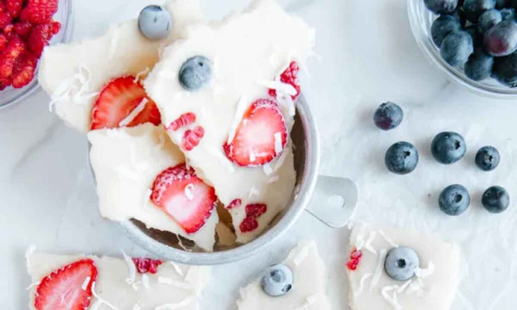 yogurt bark- 75 Red White and Blue Food Ideas and Patriotic Recipes for fourth of July, memorial day. Press Print Party!