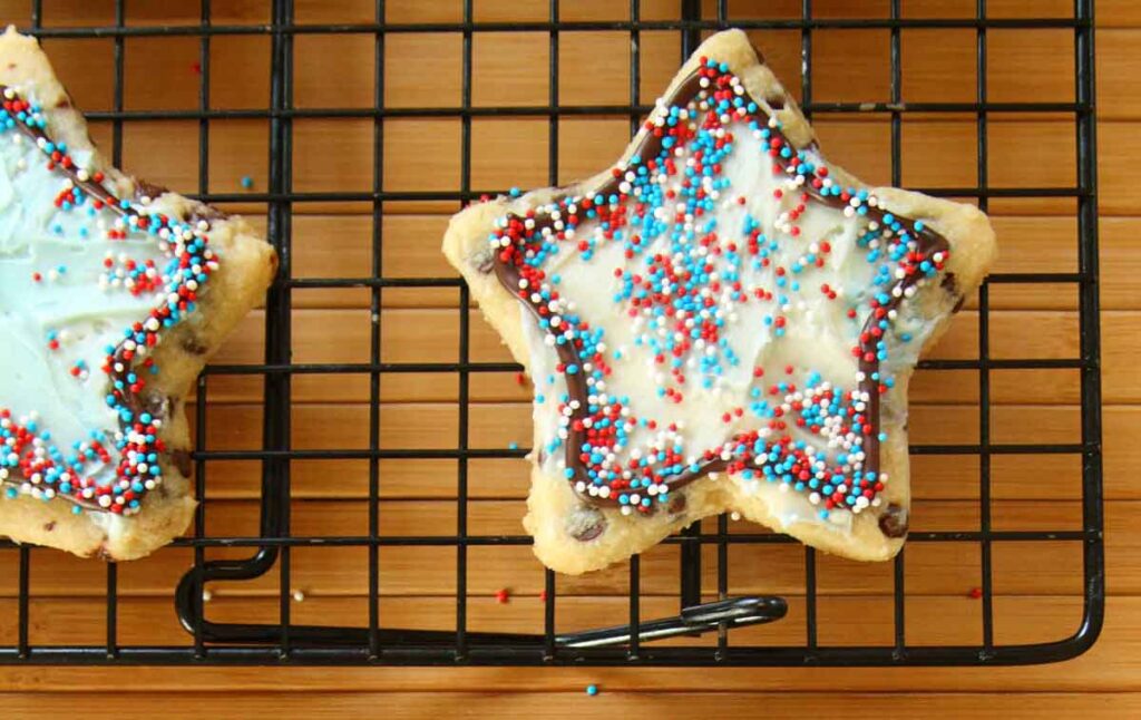chocolate chip cut out cookies- 75 Red White and Blue Food Ideas and Patriotic Recipes for fourth of July, memorial day. Press Print Party!