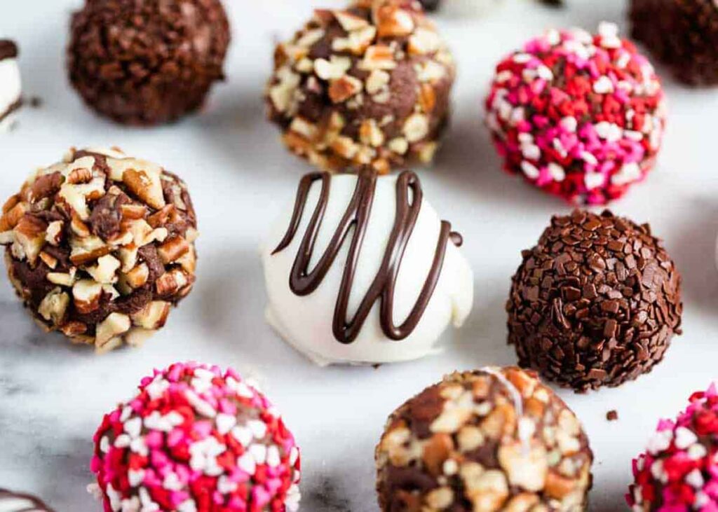 chocolate truffles-15 easy 3 ingredients desserts to satisfy your sweet tooth. Desserts with 3 ingredients - Press