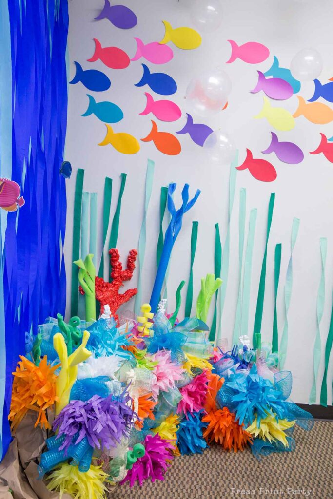 under the sea coral reef decoration ideas and tutorial. Press Print Party