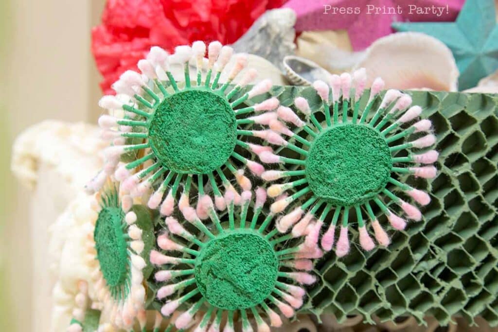 under the sea coral reef decoration ideas and tutorial. Press Print Party