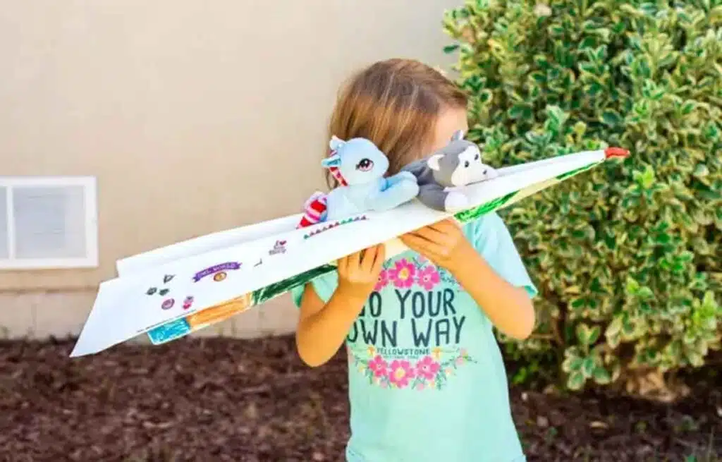 large paper airplane with cardstock - 23 DIY Summer Fun Activities to Get Kids off the Couch Now - Press Print Party!