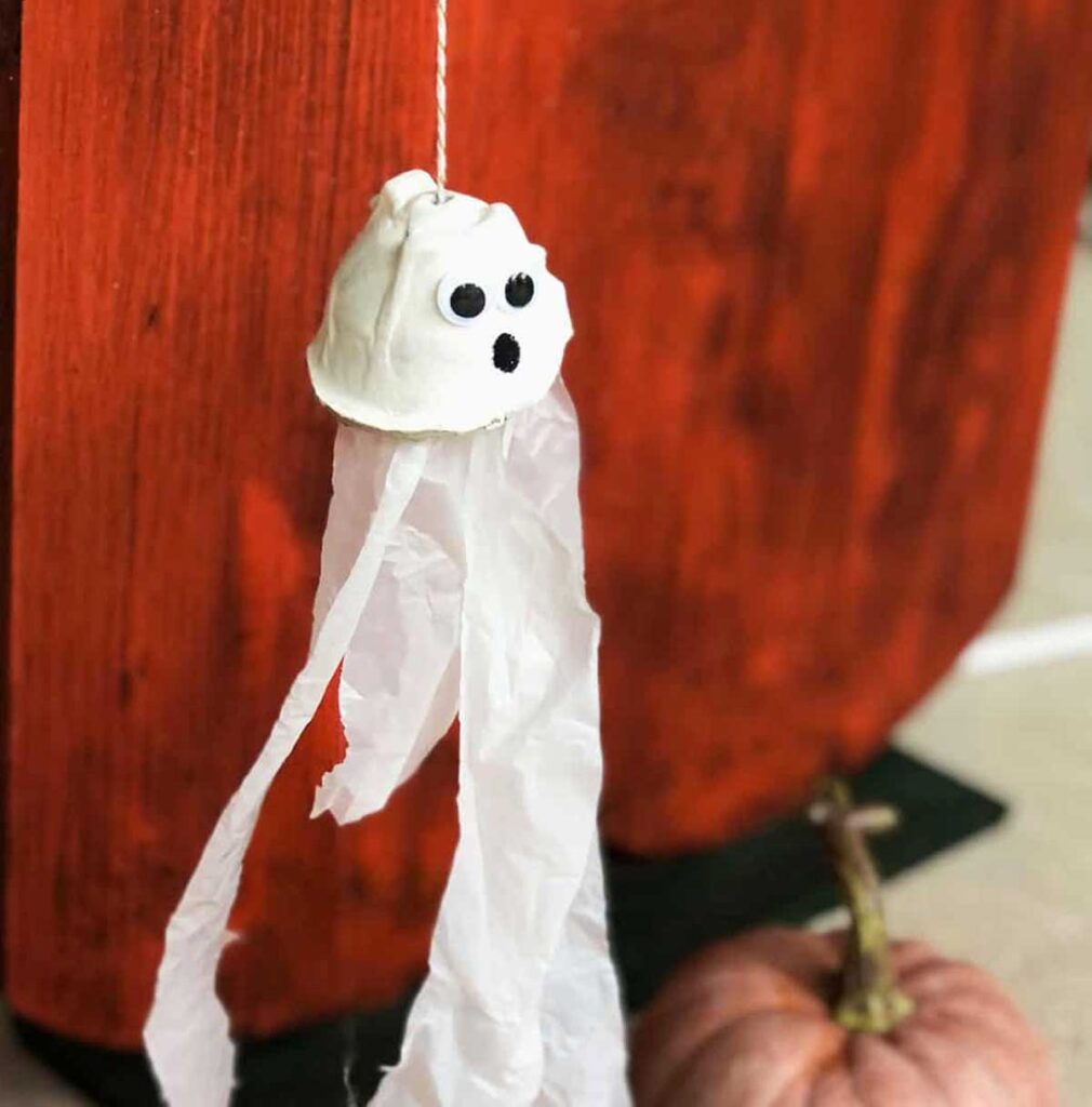 egg carton ghost - 19 Festive and easy Halloween crafts for kids - Press Print Party!