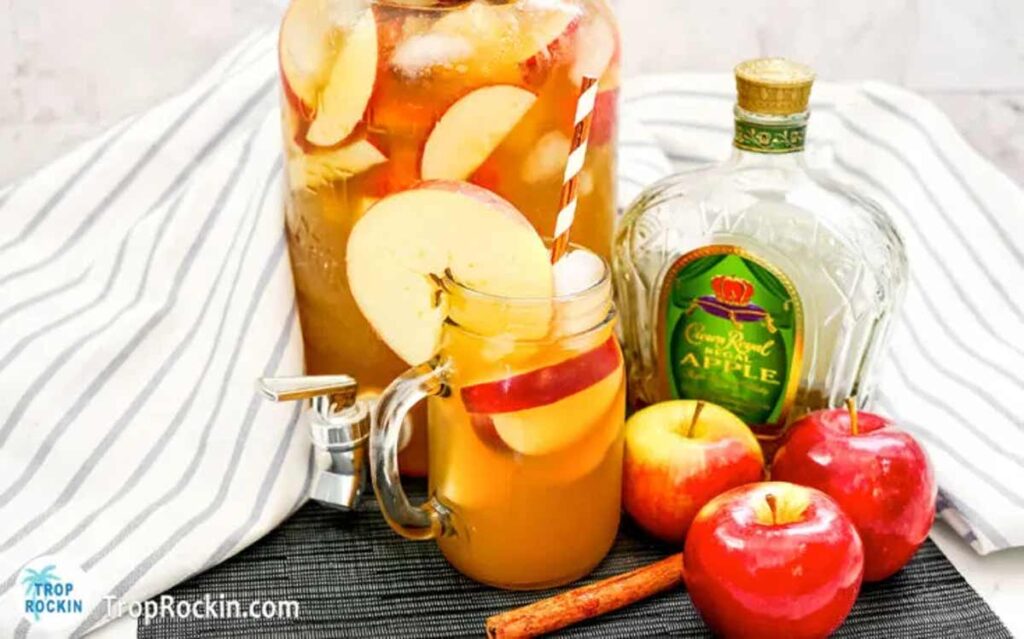 apple cider whiskey punch - Tasty Thanksgiving punch recipe non-alcoholic and alcoholic to feed a crowd. Press Print Party