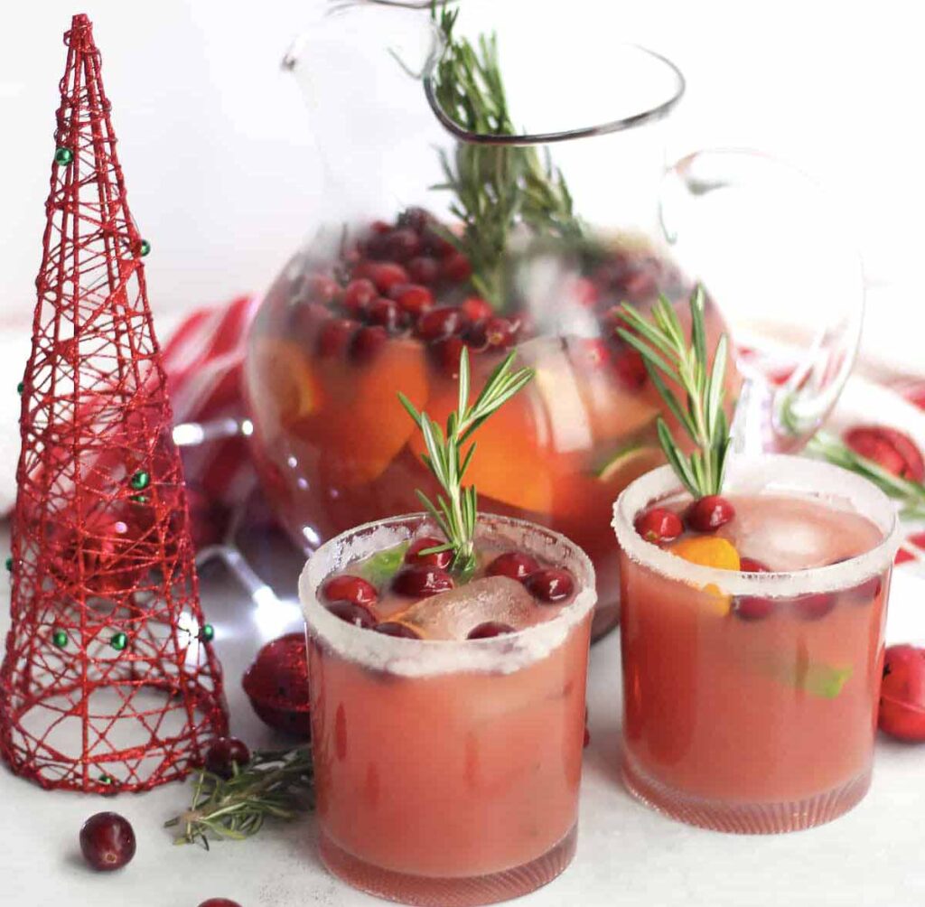 cranberry orange ginger mocktail- Tasty Thanksgiving punch recipe non-alcoholic and alcoholic to feed a crowd. Press Print Party