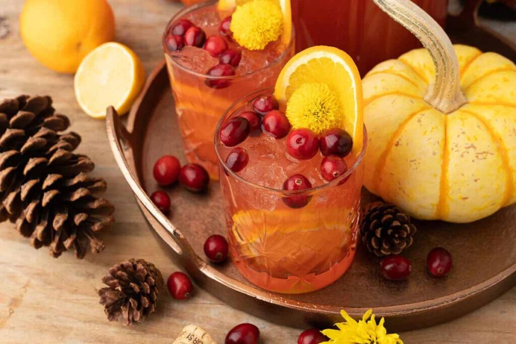 cranberry orange prosecco punch- Tasty Thanksgiving punch recipe non-alcoholic and alcoholic to feed a crowd. Press Print Party