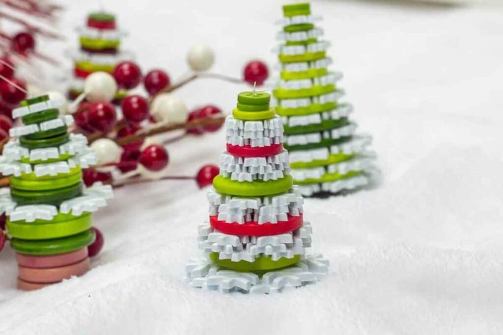 button tree ornaments - 55 DIY Christmas Ornaments for Kids to Make and feel proud of for little kids and big kids - Press Print Party